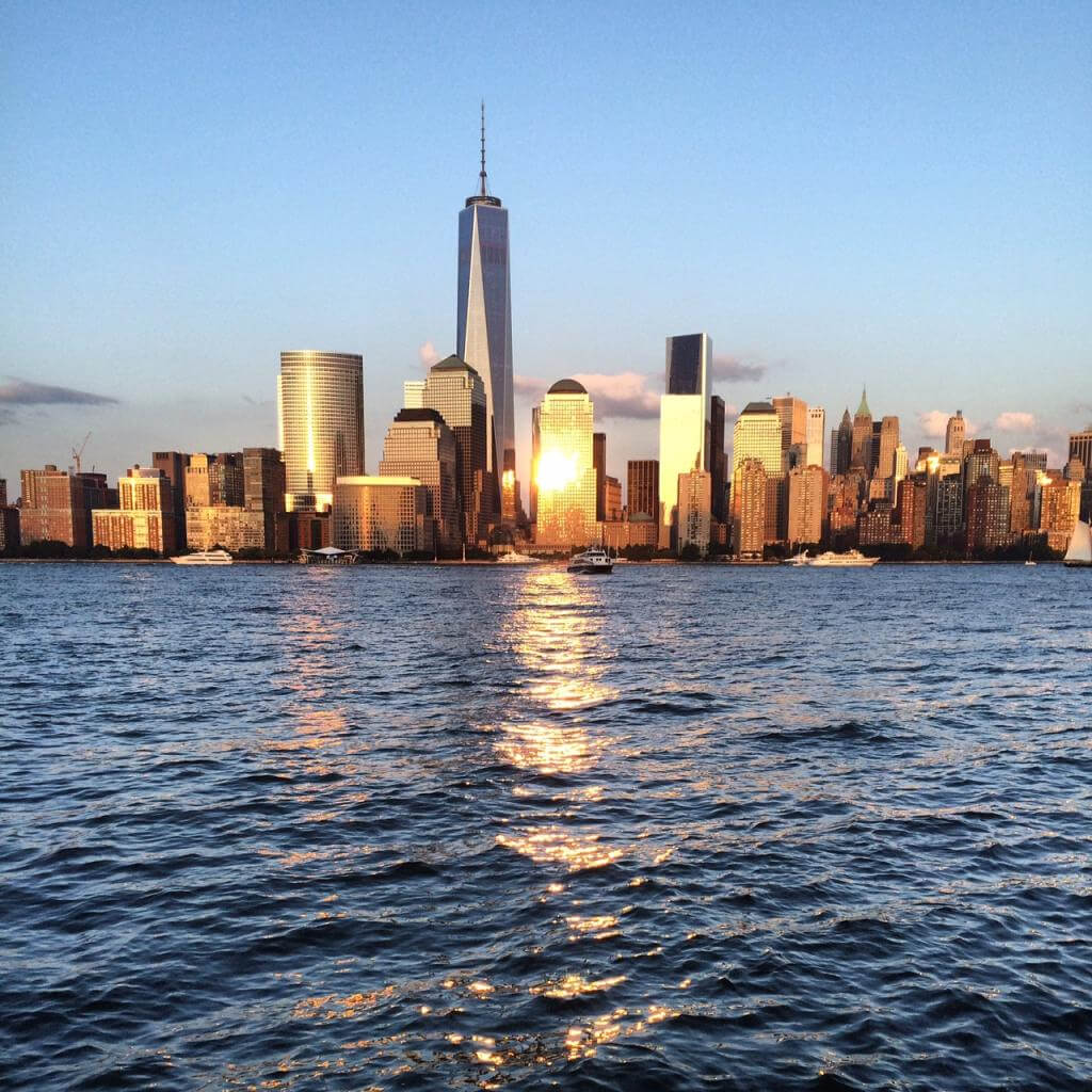  photo manhattan_skyline.jpg